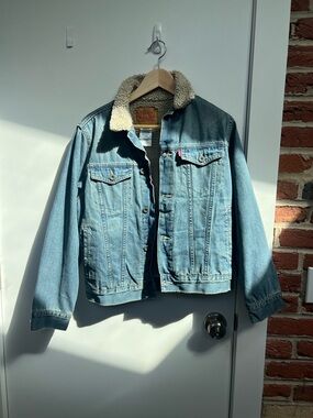 Mid 90s Levi’s Sherpa-Lined Demin